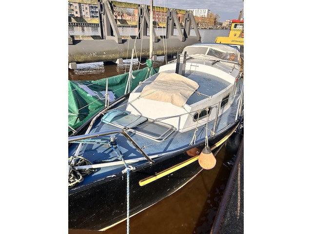 (locatie groningen) zeilboot - afbeelding 1 van  20