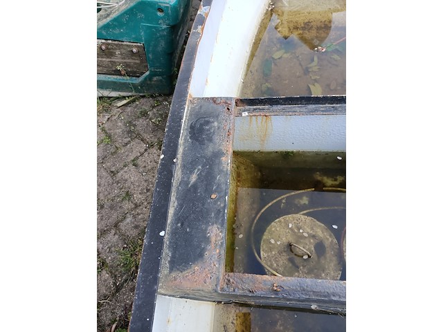 (locatie heeg) metalen vlet, ome dolf, buitenboordmotor mercure fourstroke 4.0 pk - afbeelding 2 van  13