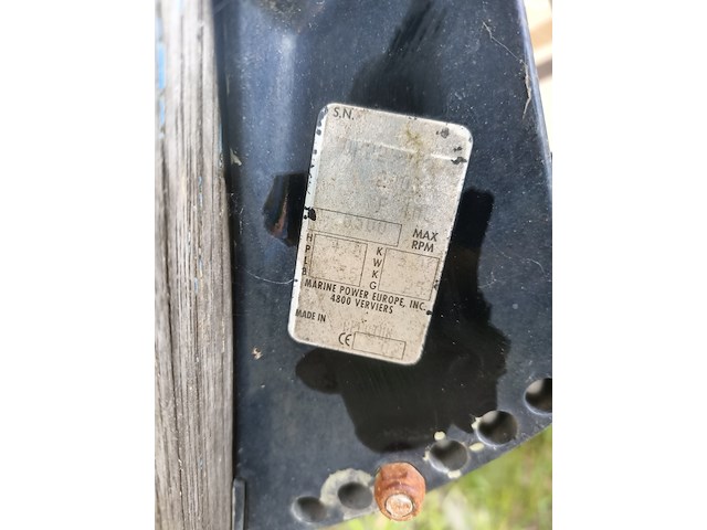 (locatie heeg) metalen vlet, ome dolf, buitenboordmotor mercure fourstroke 4.0 pk - afbeelding 11 van  13