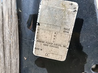 (locatie heeg) metalen vlet, ome dolf, buitenboordmotor mercure fourstroke 4.0 pk - afbeelding 11 van  13