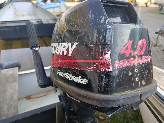 (locatie heeg) metalen vlet, ome dolf, buitenboordmotor mercure fourstroke 4.0 pk - afbeelding 13 van  13