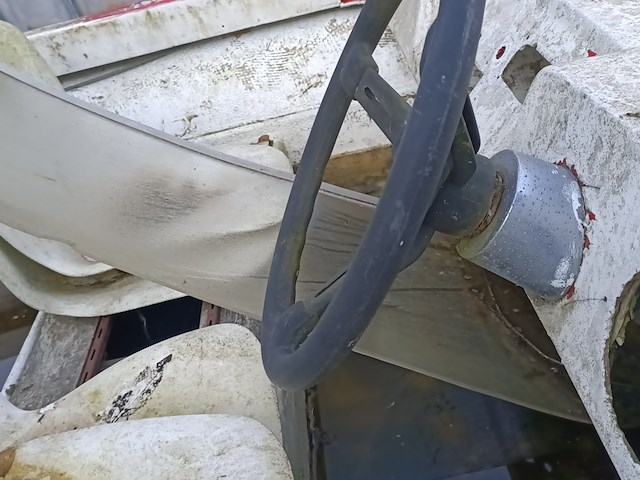 (locatie heeg) speedboot op boottrailer - afbeelding 4 van  7