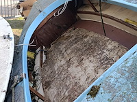 (locatie heeg) zeilbootje zonder mast - afbeelding 5 van  9