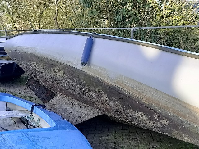 (locatie heeg) zeilbootje zonder mast - afbeelding 7 van  9