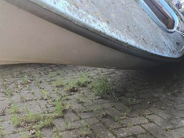 (locatie heeg) zeilbootje zonder mast - afbeelding 9 van  9