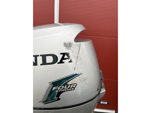 ( locatie heerenveen ) honda 8pk buitenboordmotor, honda, bf 8 lhsu, grijs / chroom, 2010 - afbeelding 3 van  7