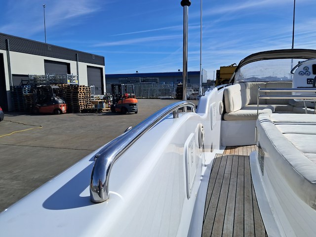 ( locatie heerenveen ) rib tender met boottrailer, vikal / vlemmix, 8.0m, 2005 - afbeelding 66 van  96