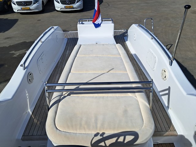 ( locatie heerenveen ) rib tender met boottrailer, vikal / vlemmix, 8.0m, 2005 - afbeelding 70 van  96