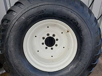 (locatie leiderdorp) set gazonbanden, bkt, tr 882 en flotation v line - afbeelding 8 van  13