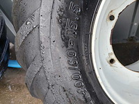 (locatie leiderdorp) set gazonbanden, bkt, tr 882 en flotation v line - afbeelding 11 van  13