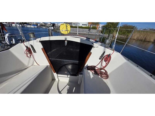 (locatie lelystad) zeilboot, yamaha, met elektrische aandrijving - afbeelding 9 van  40