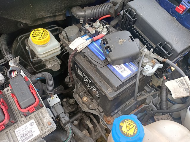 (locatie midwolde) personenauto, fiat, grande punto, 1.2 gp, 2008 - afbeelding 6 van  19