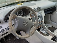 (locatie midwolde) personenauto, mercedes-benz, c-klasse combi, 200 cdi elegance, 2004 - afbeelding 5 van  23
