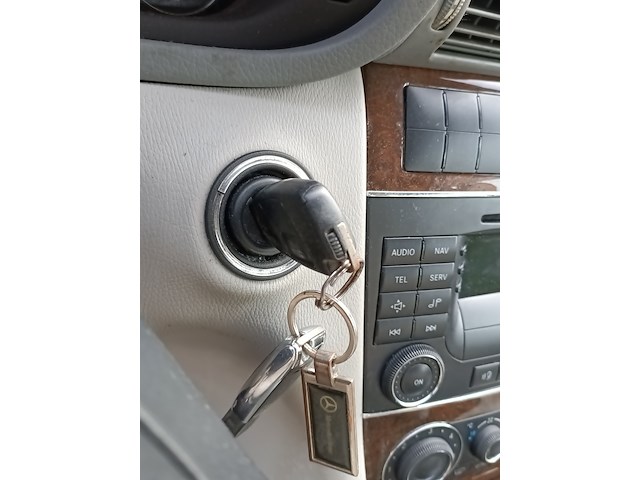 (locatie midwolde) personenauto, mercedes-benz, c-klasse combi, 200 cdi elegance, 2004 - afbeelding 6 van  23