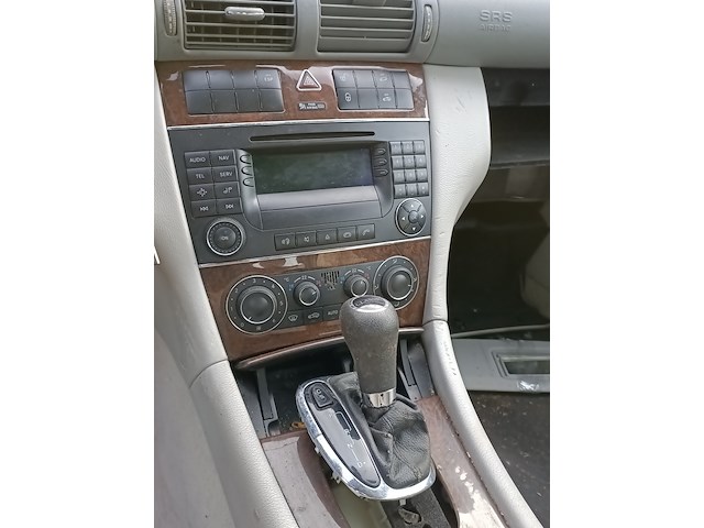 (locatie midwolde) personenauto, mercedes-benz, c-klasse combi, 200 cdi elegance, 2004 - afbeelding 7 van  23