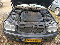 (locatie midwolde) personenauto, mercedes-benz, c-klasse combi, 200 cdi elegance, 2004 - afbeelding 15 van  23