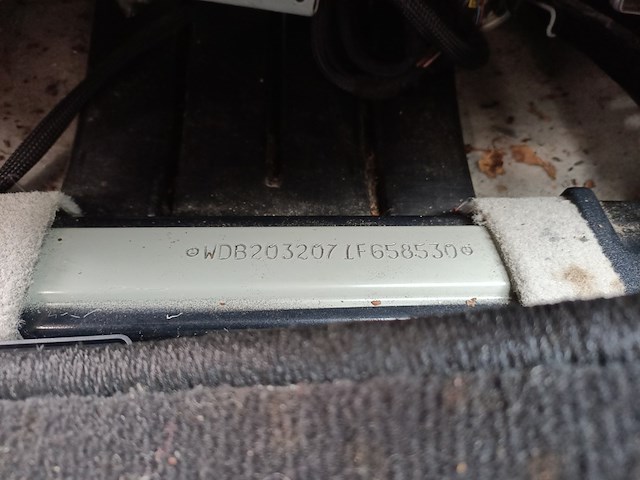 (locatie midwolde) personenauto, mercedes-benz, c-klasse combi, 200 cdi elegance, 2004 - afbeelding 16 van  23