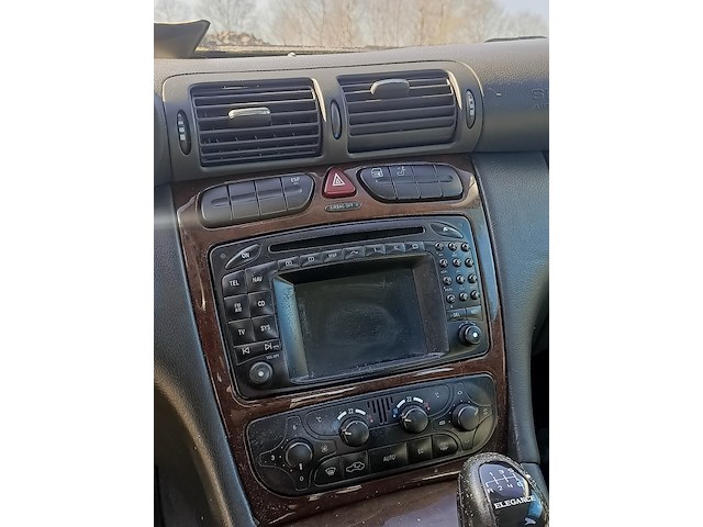 (locatie nieuwleusen) personenauto, mercedes-benz, c-klasse, 180 classic, 2002 - afbeelding 6 van  25