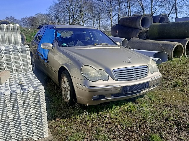 (locatie nieuwleusen) personenauto, mercedes-benz, c-klasse, 180 classic, 2002 - afbeelding 23 van  25