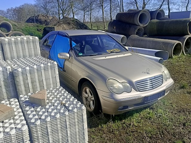 (locatie nieuwleusen) personenauto, mercedes-benz, c-klasse, 180 classic, 2002 - afbeelding 24 van  25