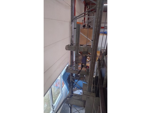 (locatie raalte) kantelbare staaldraadlift, de jong, a32l, 2009 - afbeelding 9 van  22