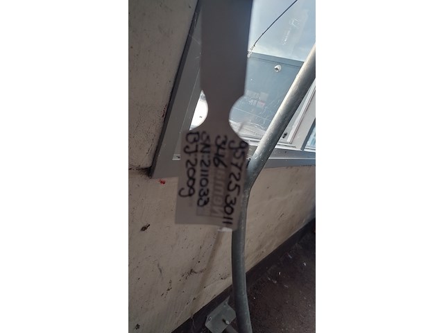 (locatie raalte) kantelbare staaldraadlift, de jong, a32l, 2009 - afbeelding 20 van  22