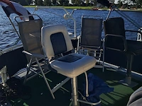 (locatie sint nicolaasga) klassieke stalen motorkruiser, "blauwe reiger", incl. boottrailer - afbeelding 57 van  154
