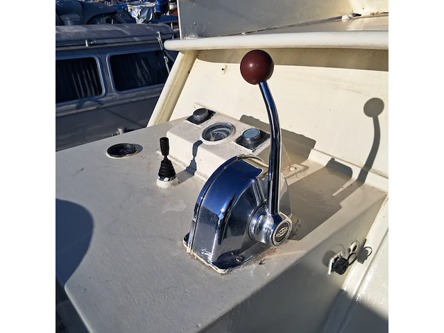 (locatie sint nicolaasga) klassieke stalen motorkruiser, "blauwe reiger", incl. boottrailer - afbeelding 65 van  154