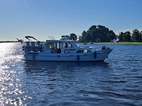 (locatie sint nicolaasga) klassieke stalen motorkruiser, "blauwe reiger", incl. boottrailer - afbeelding 78 van  154