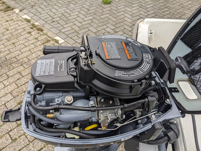 ( locatie sneek ) sloep met trailer en buitenboordmotor 6pk - afbeelding 18 van  55