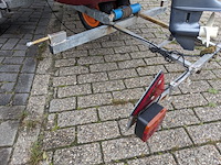 ( locatie sneek ) sloep met trailer en buitenboordmotor 6pk - afbeelding 29 van  55
