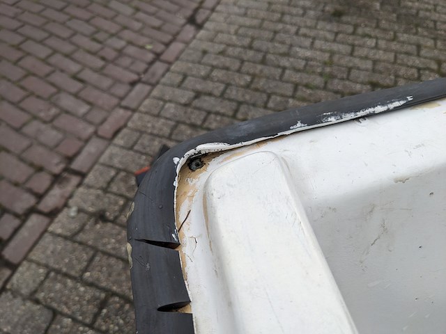 ( locatie sneek ) sloep met trailer en buitenboordmotor 6pk - afbeelding 40 van  55