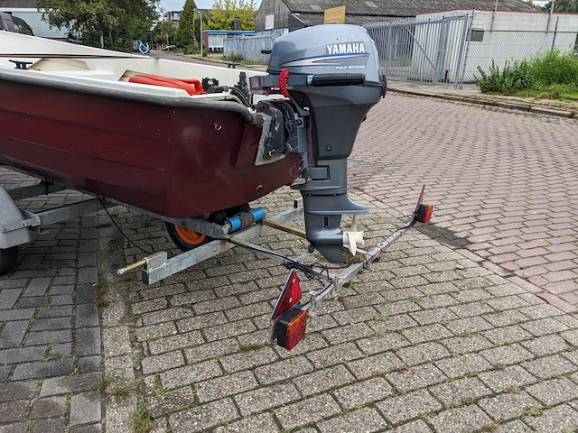 ( locatie sneek ) sloep met trailer en buitenboordmotor 6pk - afbeelding 54 van  55