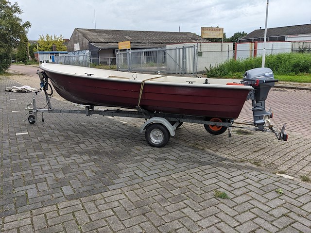 ( locatie sneek ) sloep met trailer en buitenboordmotor 6pk - afbeelding 55 van  55