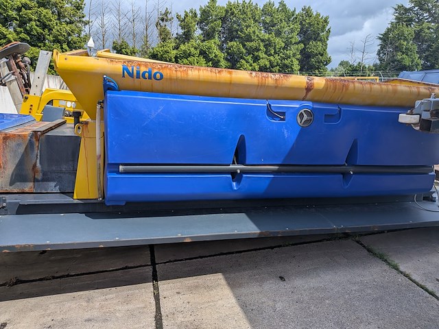 (locatie veen) haakarm opzetstrooier 4.0 m³ - 2200l, nido - schmidt, stratos b40-42 pcxn-490, 2010 - afbeelding 20 van  45