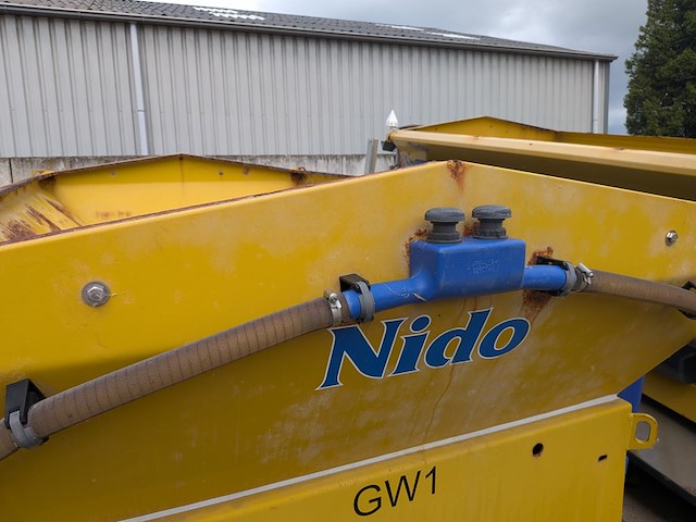 (locatie veen) haakarm opzetstrooier 4.0 m³ - 2200l, nido - schmidt, stratos b40-42 pcxn-490, 2010 - afbeelding 27 van  45