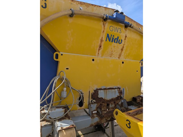 (locatie veen) opzetstrooier 2.5 m³, nido, stratos b25-27 pcxn-490, 2010 - afbeelding 34 van  45