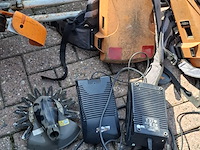 ( locatie wijk en aalburg ) 16x bosmaaier | 2x rugaccu en bijhorende laders, pellenc - afbeelding 4 van  6