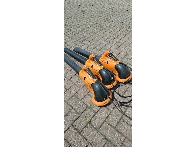 ( locatie wijk en aalburg ) 3x bladblazer, pellenc, airion - afbeelding 2 van  6