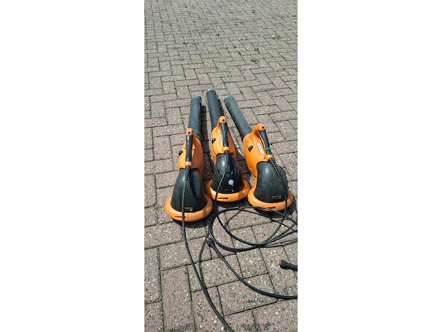 ( locatie wijk en aalburg ) 3x bladblazer, pellenc, airion - afbeelding 3 van  6