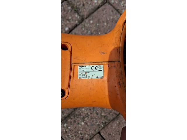 ( locatie wijk en aalburg ) 3x bladblazer, pellenc, airion - afbeelding 5 van  6