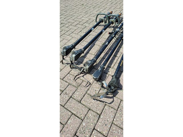 ( locatie wijk en aalburg ) 5x schoffelmachine, pellenc - afbeelding 2 van  6