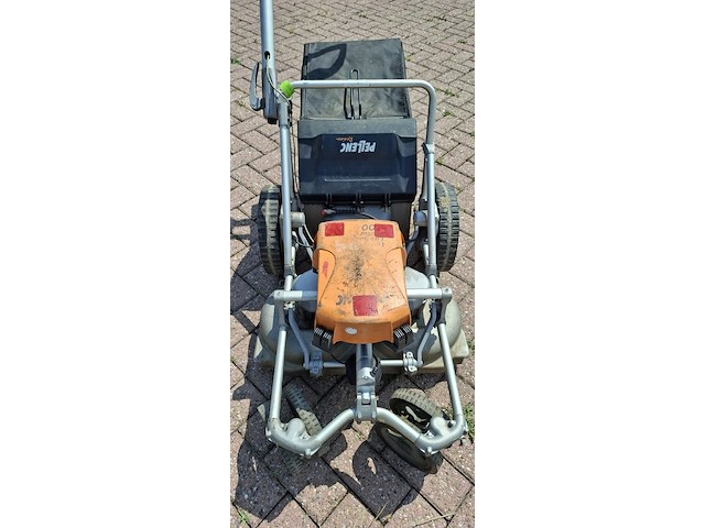 ( locatie wijk en aalburg ) accu grasmaaier, pellenc, rasion 2 - afbeelding 5 van  9