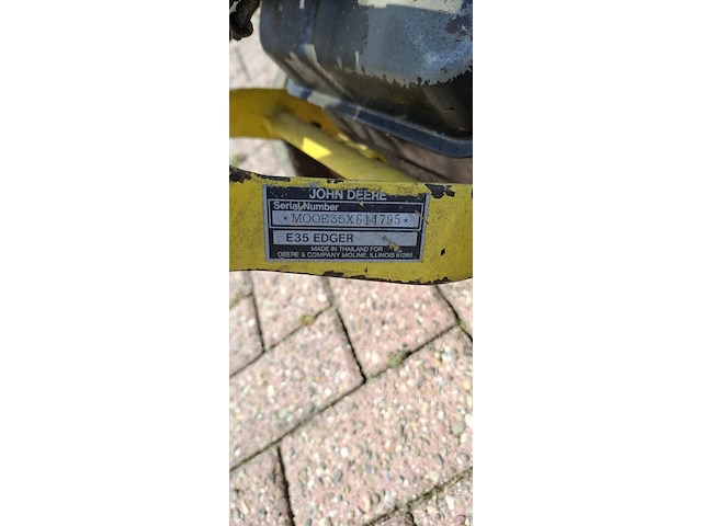 ( locatie wijk en aalburg ) kantensnijder, john deere, e35 edger - afbeelding 5 van  8