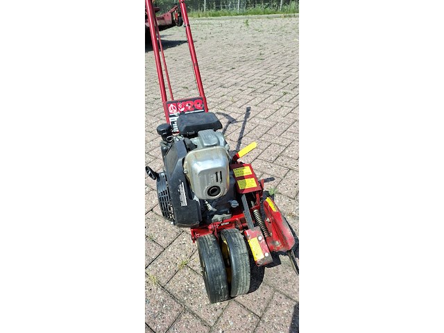 ( locatie wijk en aalburg ) kantensnijder, kee / trailmate - afbeelding 3 van  6
