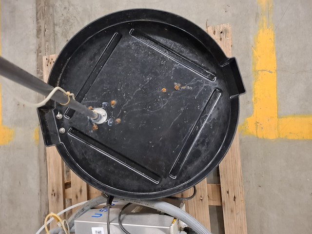 Lock-en-pop koudlijm druppelapparaat - afbeelding 3 van  4