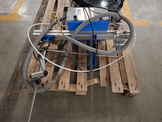 Lock-en-pop koudlijm druppelapparaat - afbeelding 4 van  4