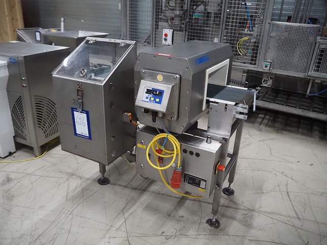 Lock - afbeelding 1 van  12