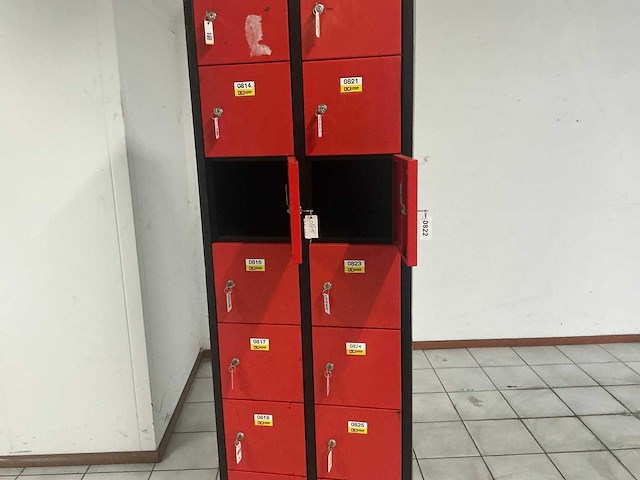 Locker company 14-lockerkast (16x) - afbeelding 2 van  6