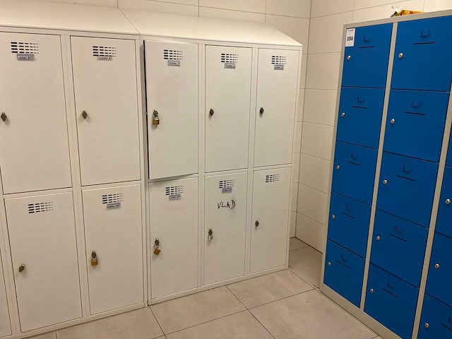 Lockerkast (2x) - afbeelding 2 van  3